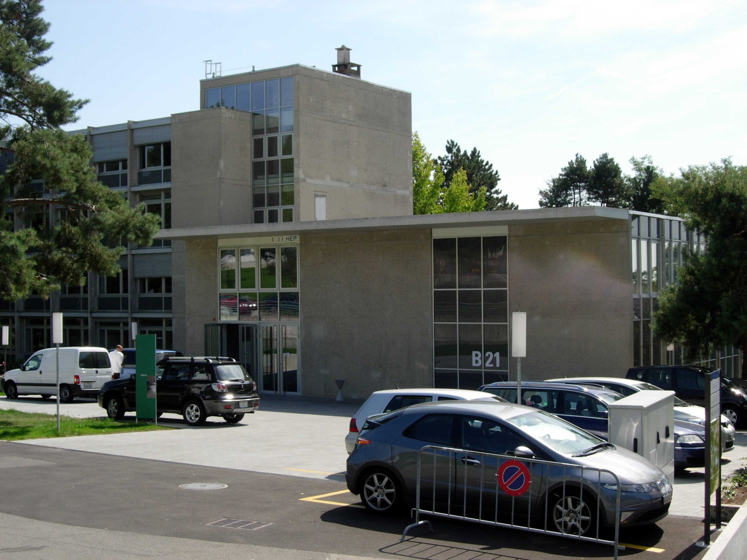 LAUSANNE HEP - BÂTIMENT ATELIER HYDRAULIQUE